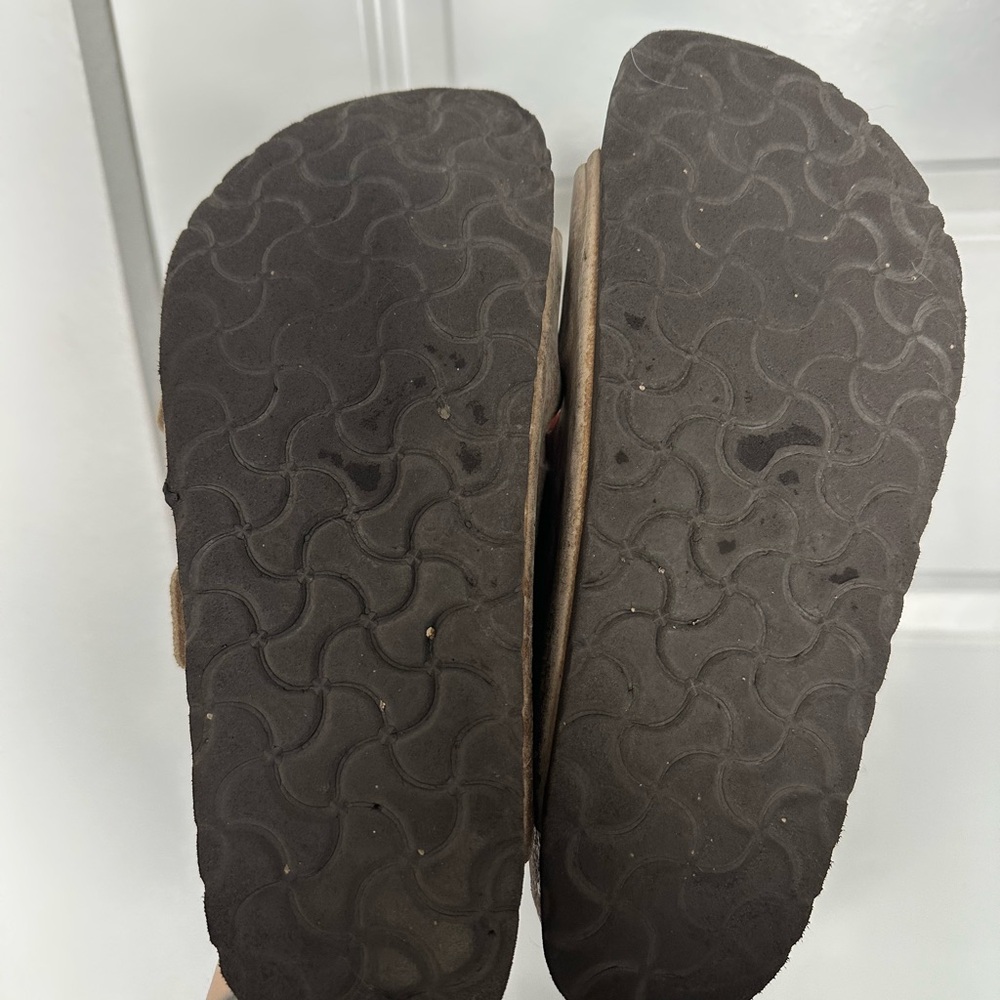 Birkenstock Arizona Leather Sandals in Stone Women’s Size 38 - Picture 7 of 7